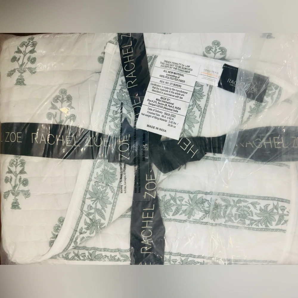 🎉LAST‎ PIECE 🎉RACHEL ZOE Block Print Stitch Quilt Set